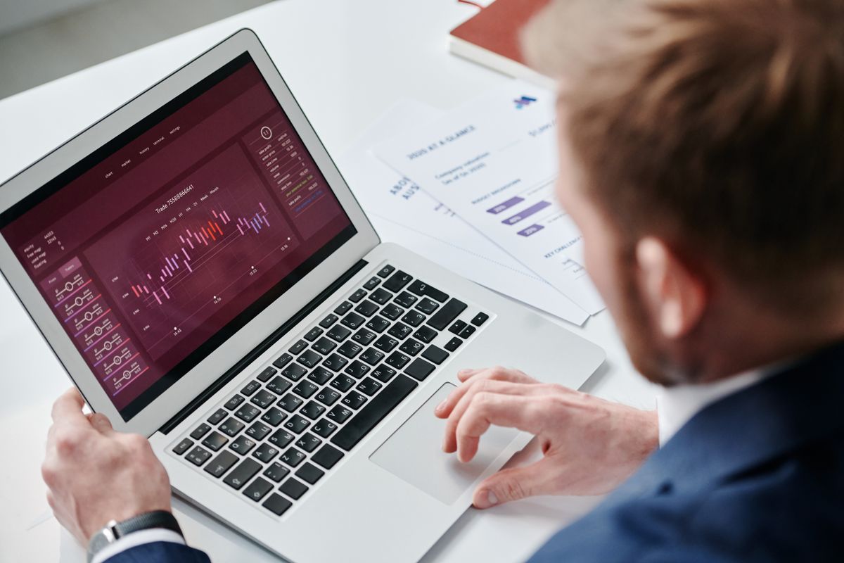 FinTrack Dashboard